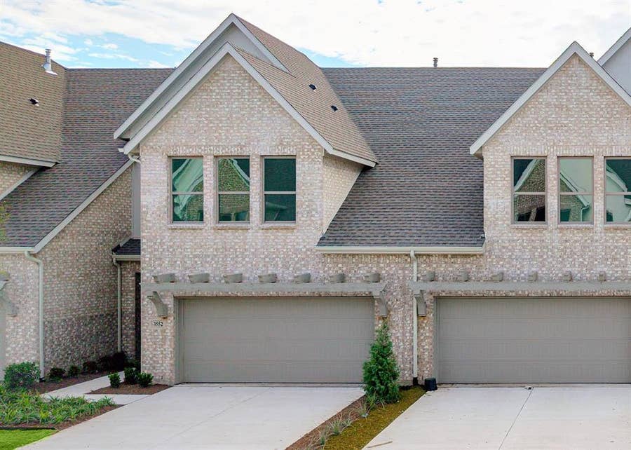Property photo for 3552 Pierce Lane, Grand Prairie, TX