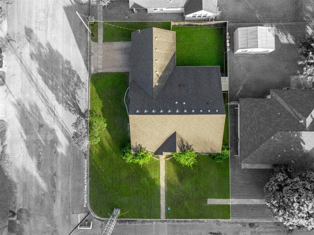 210 S Reagan Street, West, TX 76691 210 S Reagan Street, West, TX 76691