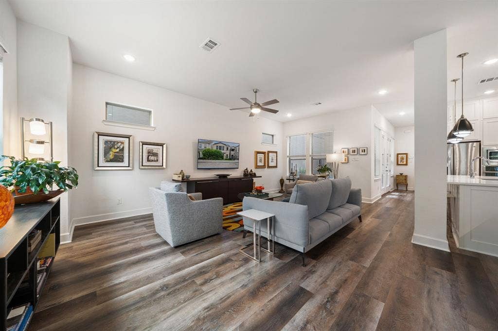 620 Aspen Valley Lane, Dallas, TX 75208 620 Aspen Valley Lane, Dallas, TX 75208