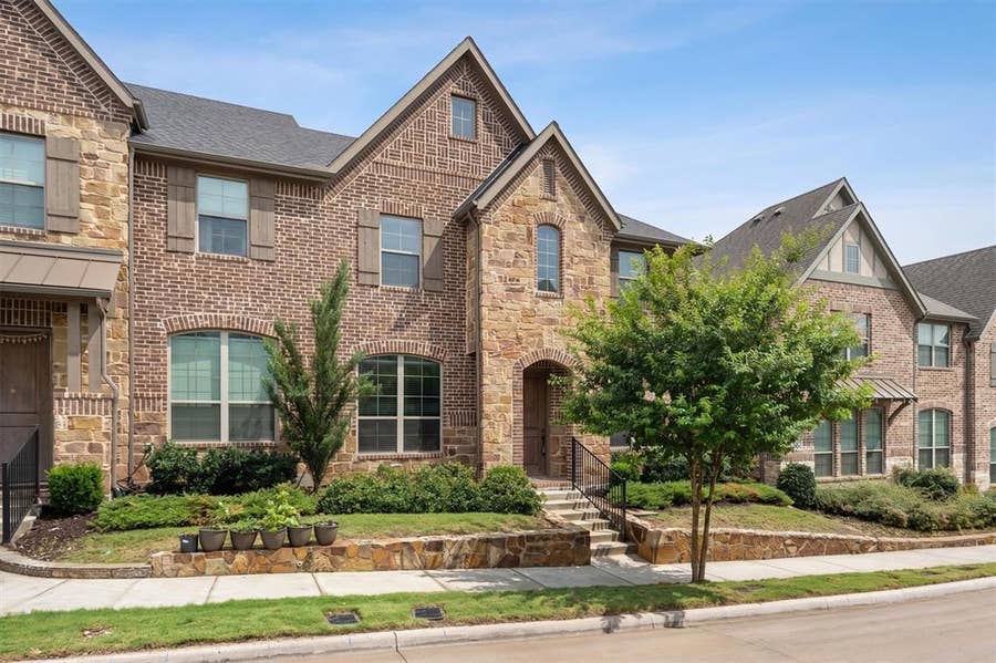 Property photo for 1163 Lake City Avenue, Flower Mound, TX