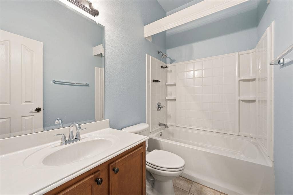 6532 Fairview Drive, Watauga, TX 76148 Full Bath Conveniently Located Between the Secondary Bedrooms!