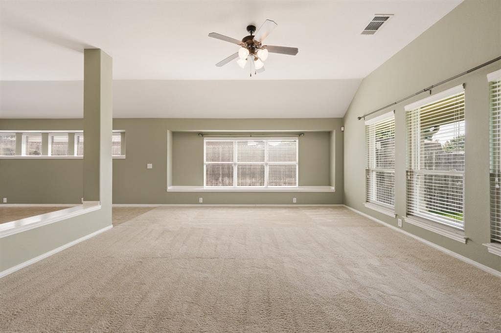 6532 Fairview Drive, Watauga, TX 76148 Spacious Open Floor Plan!