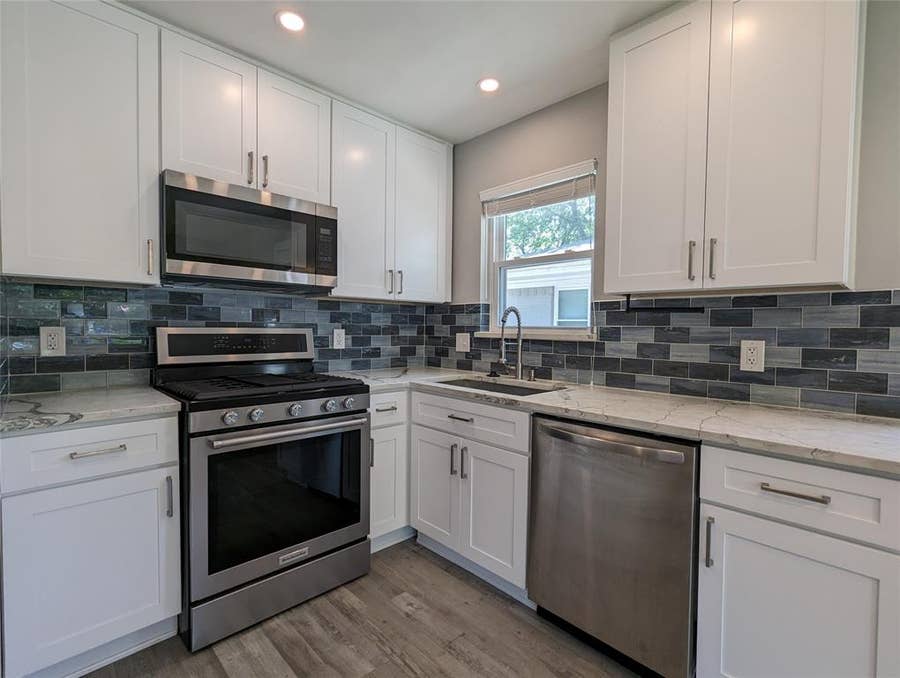 Property photo for 10008 Olmos Drive, Dallas, TX