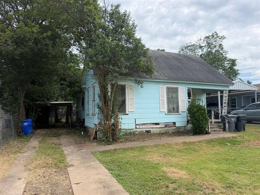 Property photo for 2114 Live Oak Avenue, Waco, TX