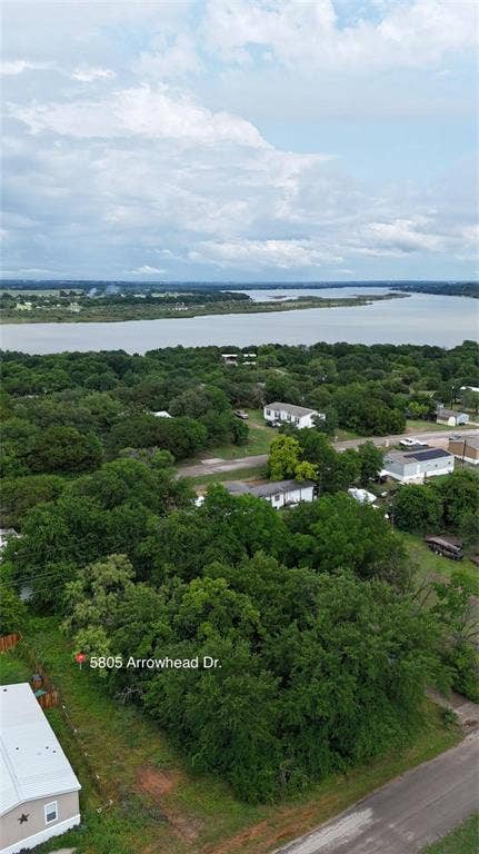 Property photo for 5805 Arrowhead Drive, Granbury, TX