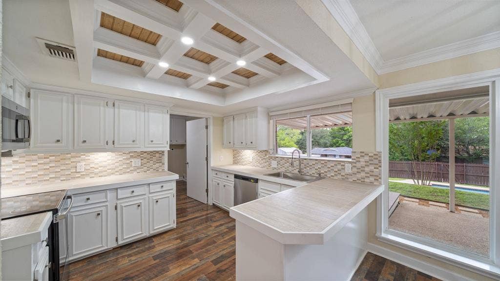 110 Linda Lane, Athens, TX 75751 110 Linda Lane, Athens, TX 75751