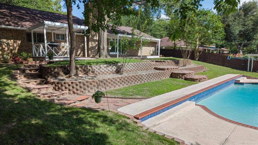 110 Linda Lane, Athens, TX 75751 110 Linda Lane, Athens, TX 75751
