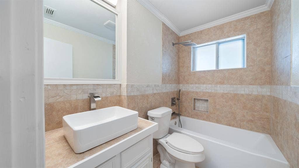 110 Linda Lane, Athens, TX 75751 110 Linda Lane, Athens, TX 75751