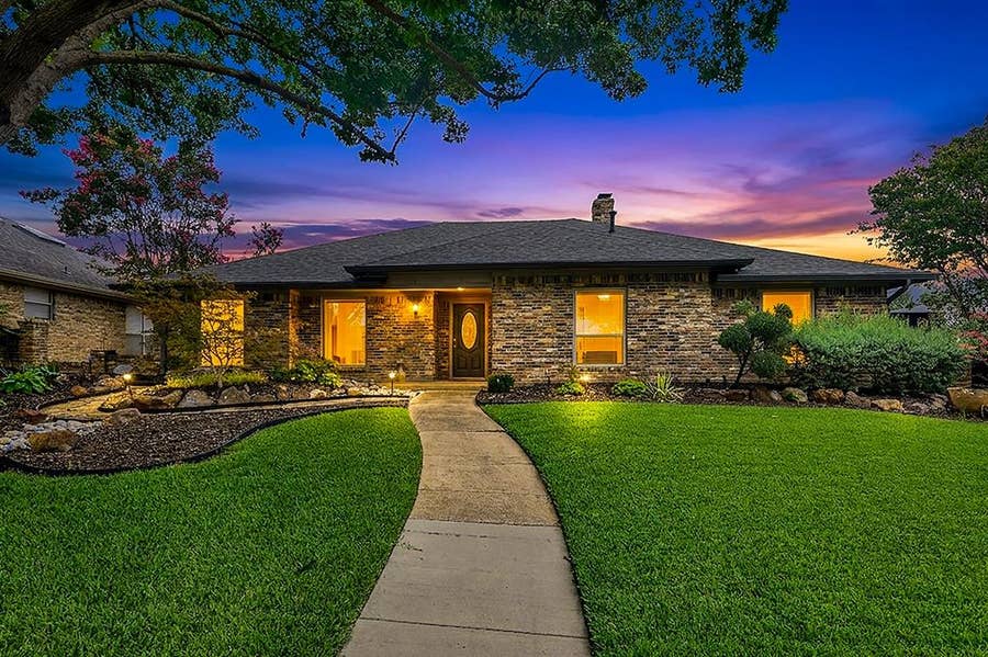 Property photo for 3541 Big Horn Trail, Plano, TX