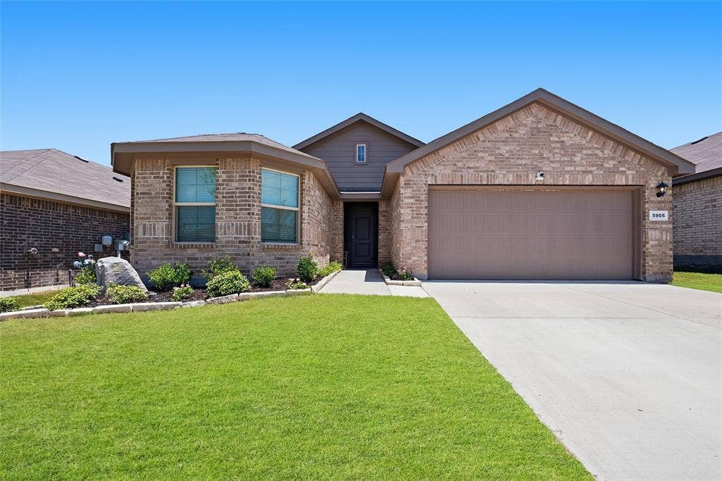 5905 Silverjack Trail, Denton, TX 76226 5905 Silverjack Trail, Denton, TX 76226