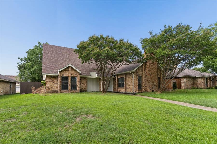 Property photo for 1503 Springtree Circle, Richardson, TX