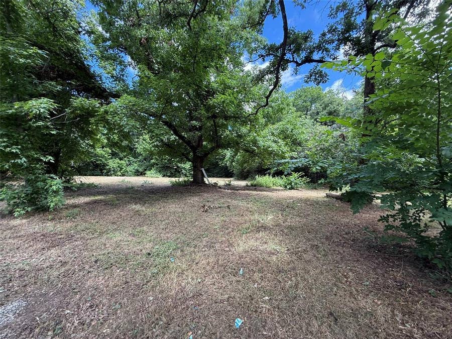 Property photo for 7813 Lowery Road, Fort Worth, TX