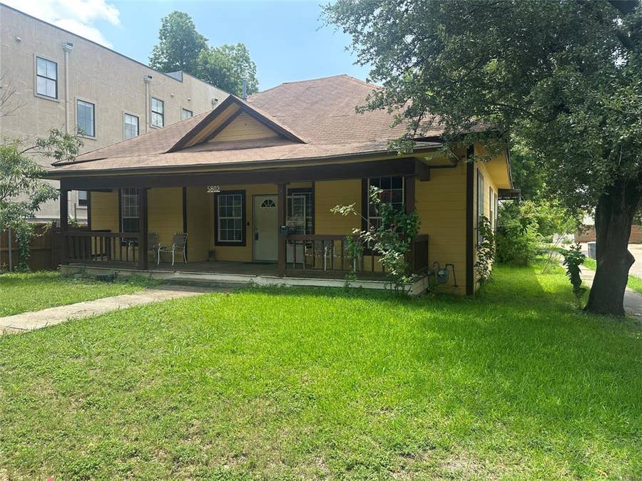 Property photo for 5802 Hudson, Dallas, TX