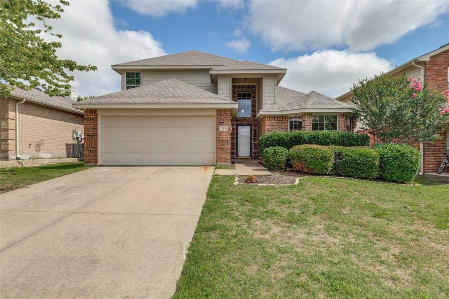 Property photo for 728 Mahogany Drive, Anna, TX
