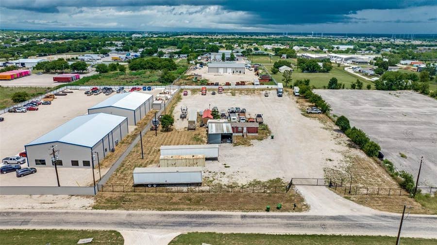 Property photo for 17541 Matany Road, Justin, TX