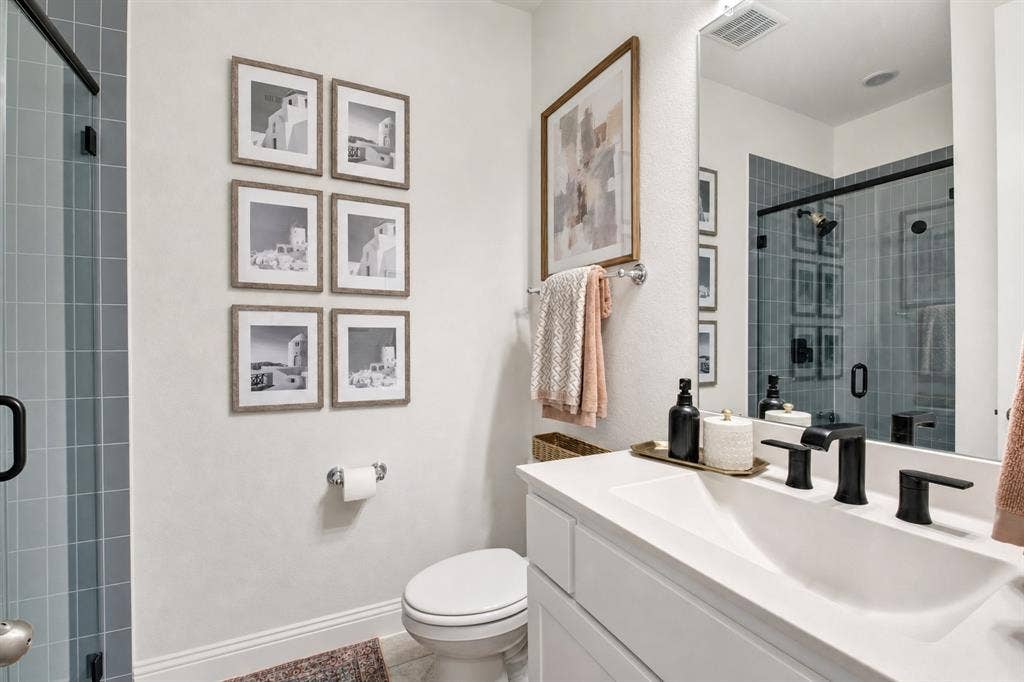 304 Cottontail Lane, Northlake, TX 76247 A full bath is adjacent to Bedroom #2