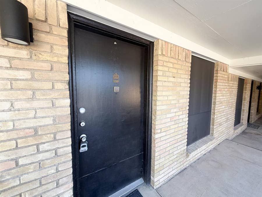 Property photo for 510 W Marvin Avenue, #209, Waxahachie, TX