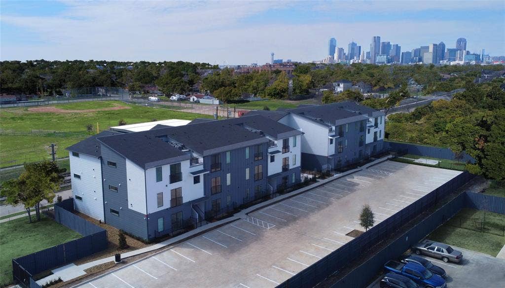 3235 Dallas Street, #1207, Dallas, TX 75210 3235 Dallas Street, #1207, Dallas, TX 75210