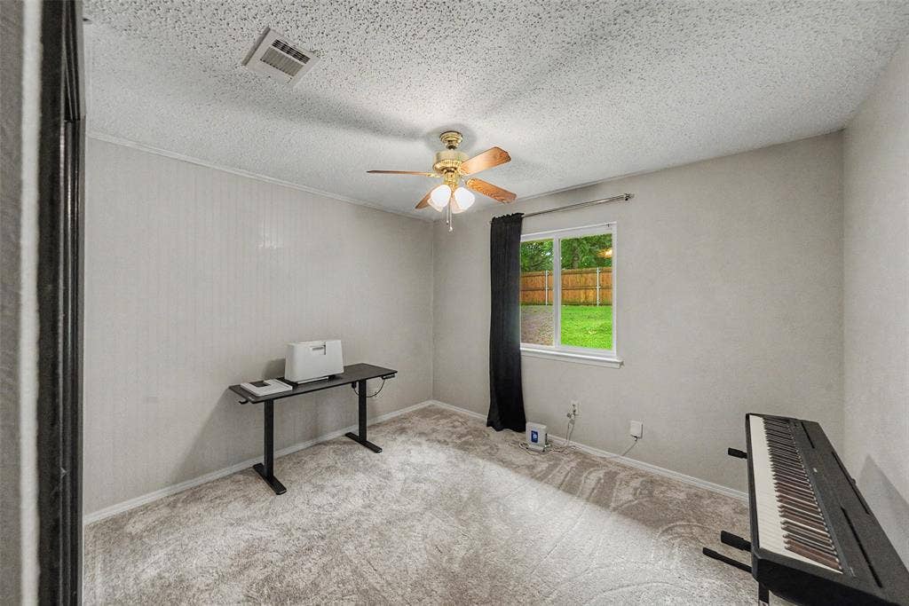 303 Shelmar Drive, Euless, TX 76039 303 Shelmar Drive, Euless, TX 76039