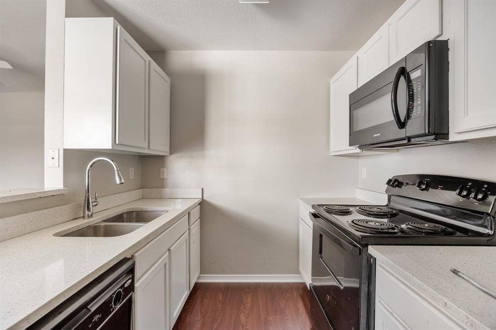 303 Kings Way Drive, #B, Mansfield, TX 76063 303 Kings Way Drive, #B, Mansfield, TX 76063