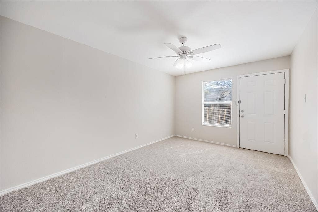 303 Kings Way Drive, #B, Mansfield, TX 76063 303 Kings Way Drive, #B, Mansfield, TX 76063