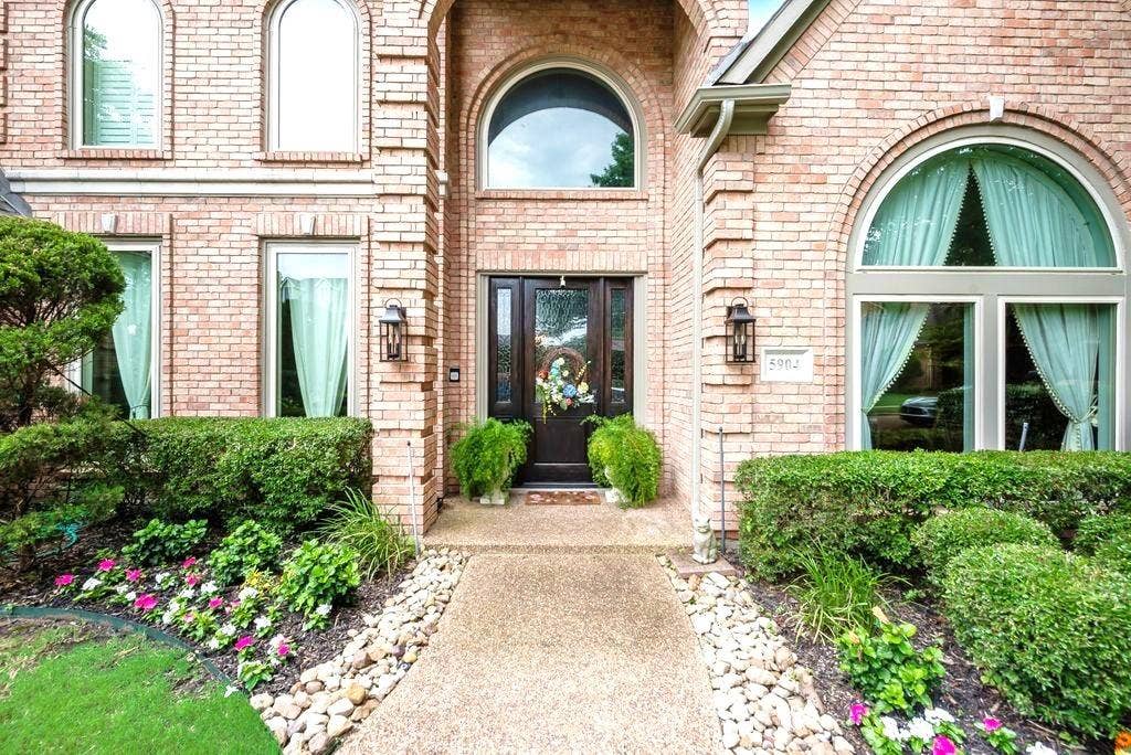 5904 Loch Maree Drive, Plano, TX 75093 5904 Loch Maree Drive, Plano, TX 75093