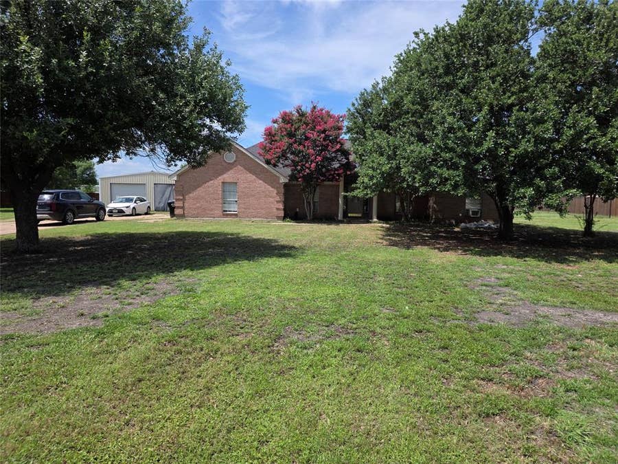 Property photo for 610 Cross Fence Drive, Lowry Crossing, TX