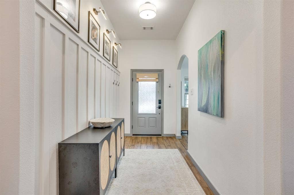 7529 Pleasant Oaks Street, Fort Worth, TX 76120 7529 Pleasant Oaks Street, Fort Worth, TX 76120