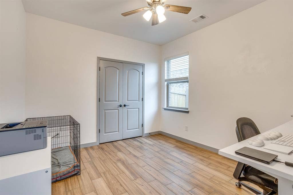 7529 Pleasant Oaks Street, Fort Worth, TX 76120 7529 Pleasant Oaks Street, Fort Worth, TX 76120