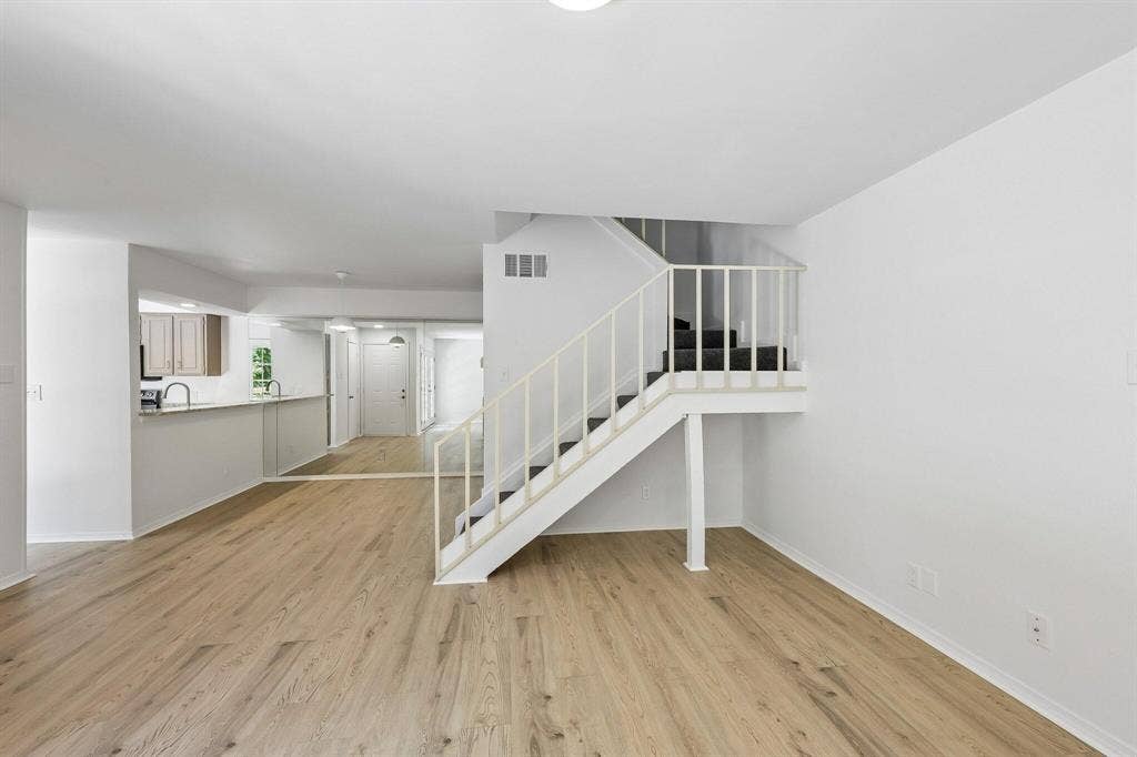 5200 Martel Avenue, #7D, Dallas, TX 75206 5200 Martel Avenue, #7D, Dallas, TX 75206