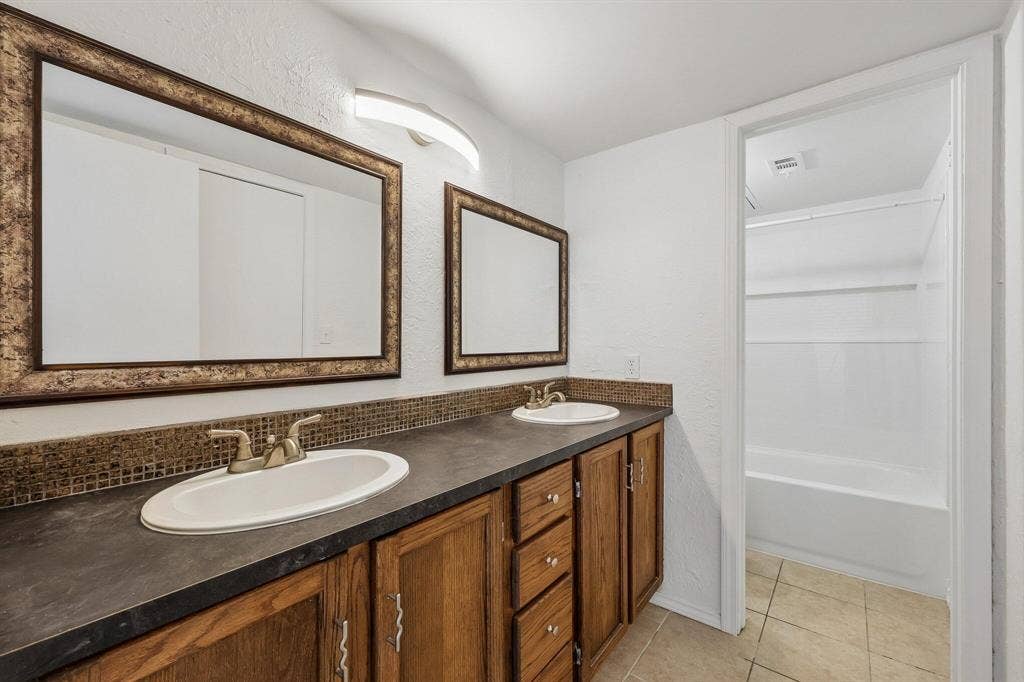 5200 Martel Avenue, #7D, Dallas, TX 75206 5200 Martel Avenue, #7D, Dallas, TX 75206