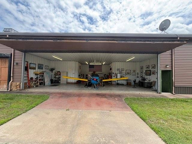 Property photo for 5380 Kelly, Roanoke, TX