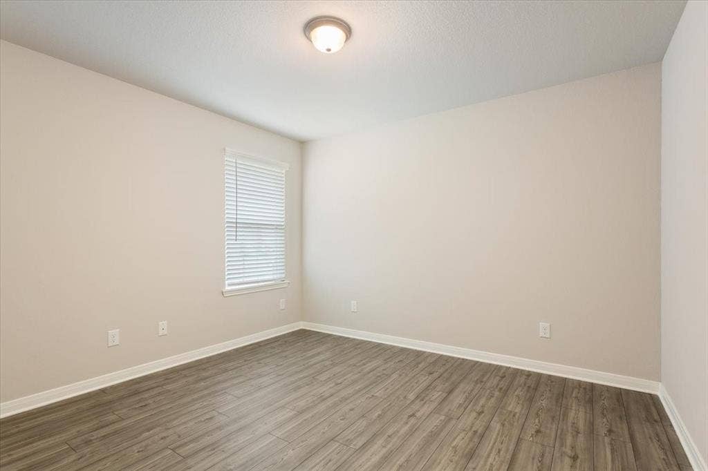 3613 Beutel Road, Waco, TX 76655 3613 Beutel Road, Waco, TX 76655