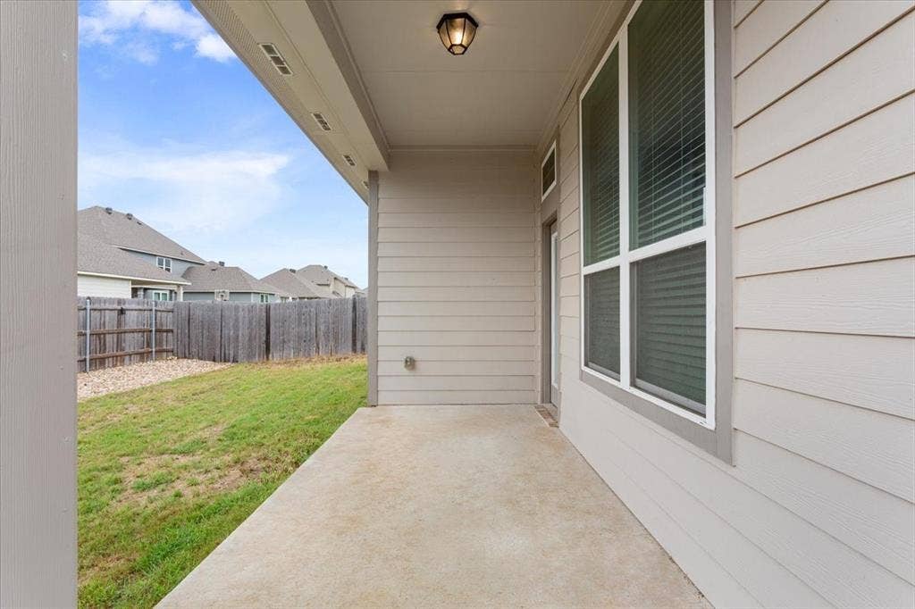3613 Beutel Road, Waco, TX 76655 3613 Beutel Road, Waco, TX 76655