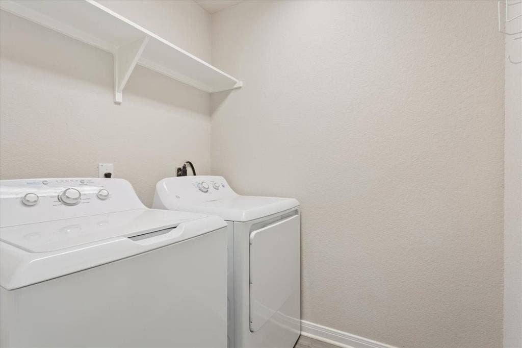 3613 Beutel Road, Waco, TX 76655 3613 Beutel Road, Waco, TX 76655