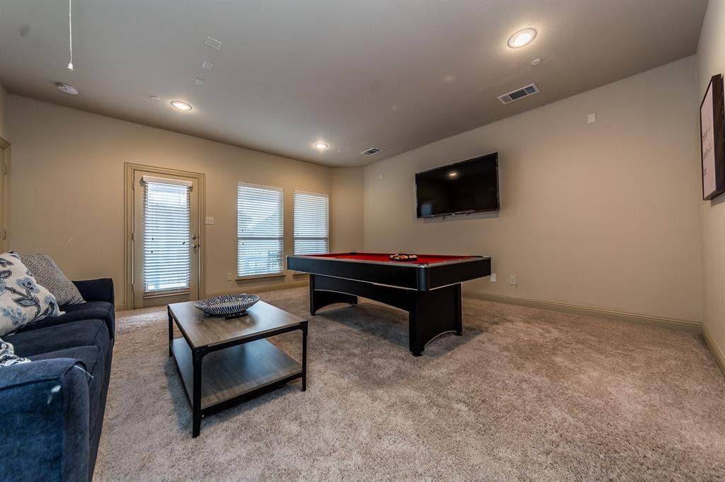 5722 Kate Avenue, Plano, TX 75024 5722 Kate Avenue, Plano, TX 75024