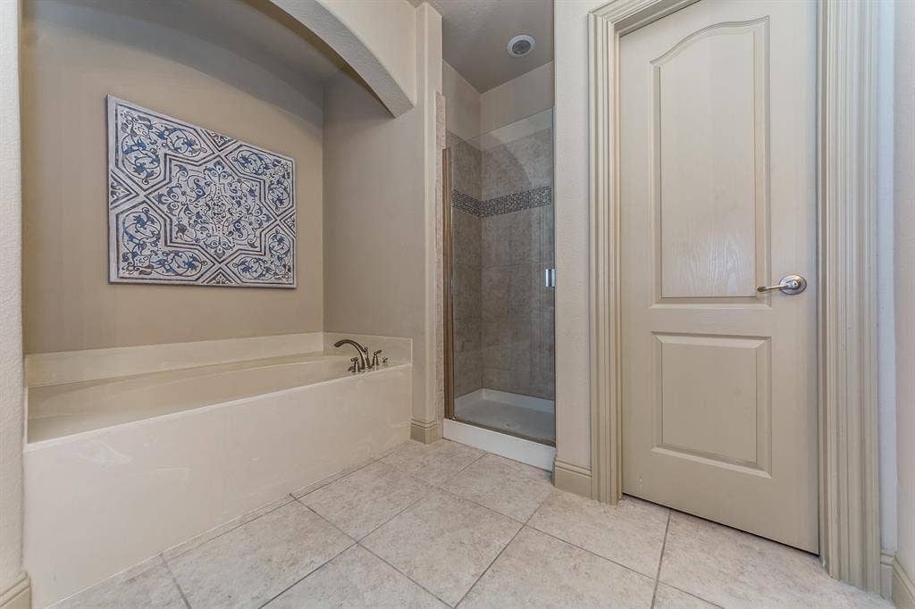 5722 Kate Avenue, Plano, TX 75024 5722 Kate Avenue, Plano, TX 75024