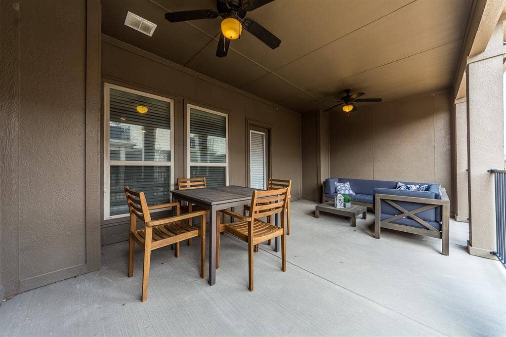 5722 Kate Avenue, Plano, TX 75024 5722 Kate Avenue, Plano, TX 75024