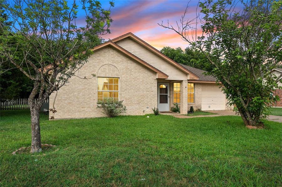 Property photo for 1307 Luanne, Bellmead, TX