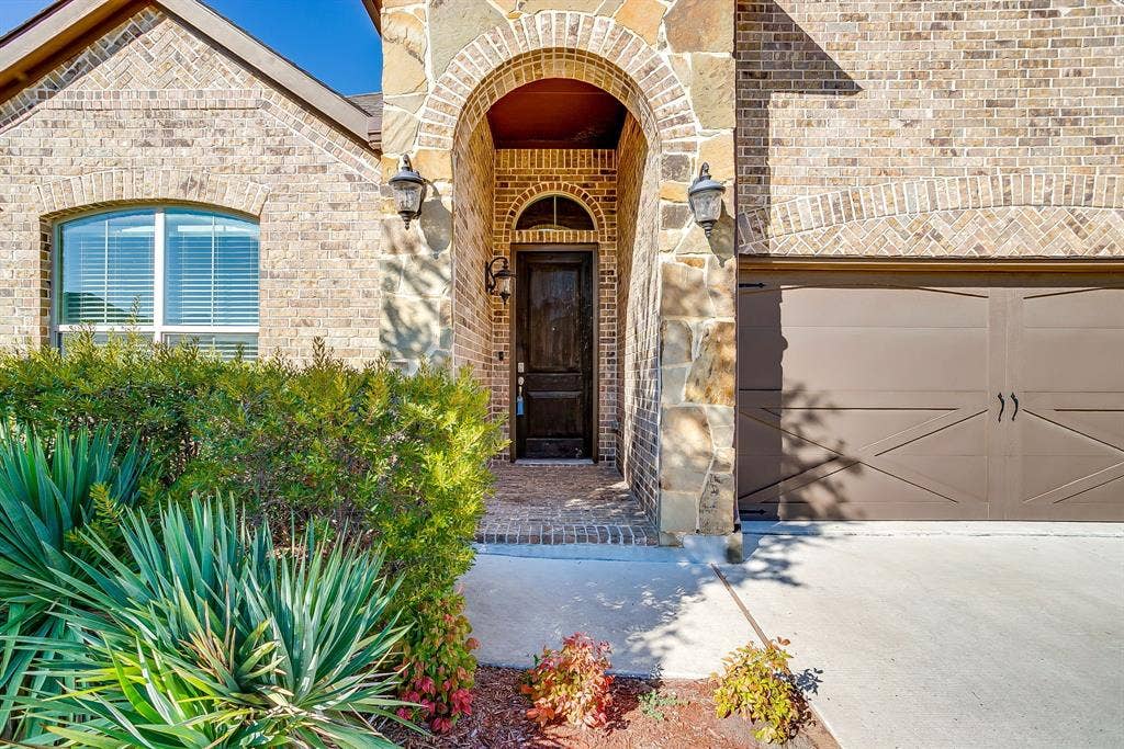 225 Palmerston Drive, Aledo, TX 76008 225 Palmerston Drive, Aledo, TX 76008