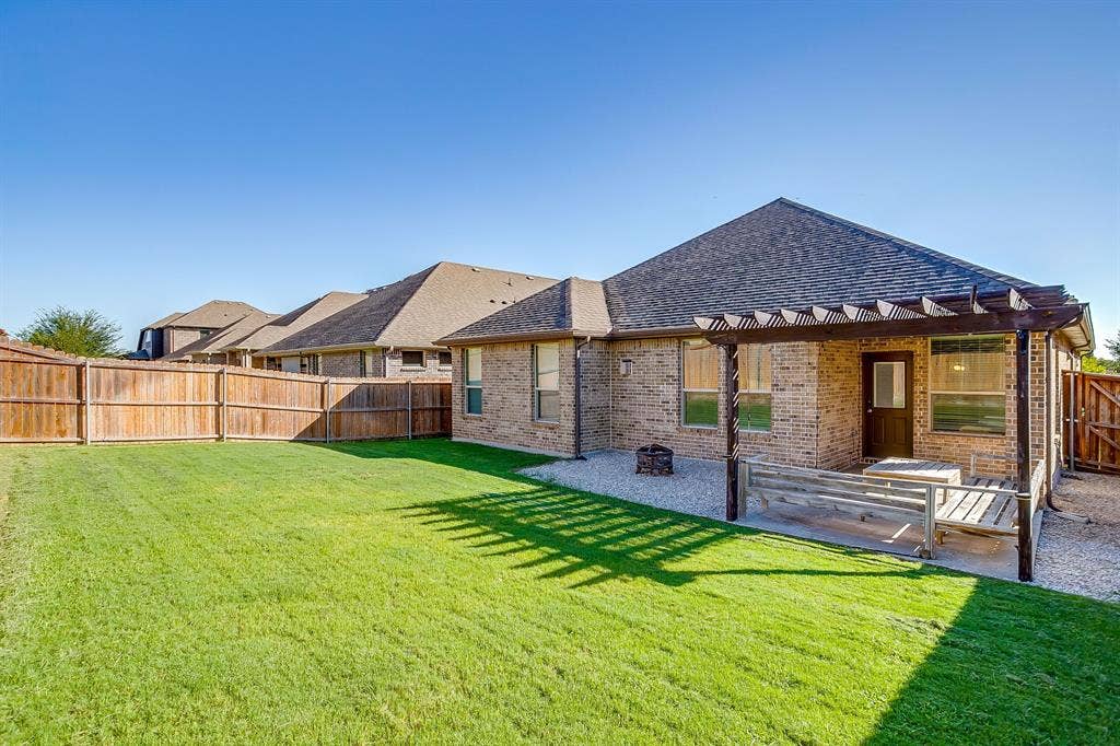 225 Palmerston Drive, Aledo, TX 76008 225 Palmerston Drive, Aledo, TX 76008