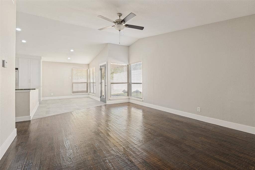 3505 Hanover Lane, Irving, TX 75062 3505 Hanover Lane, Irving, TX 75062