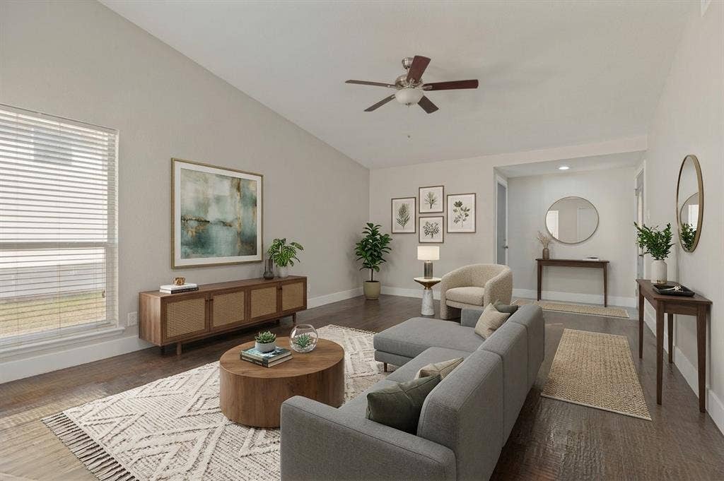 3505 Hanover Lane, Irving, TX 75062 Virtually staged