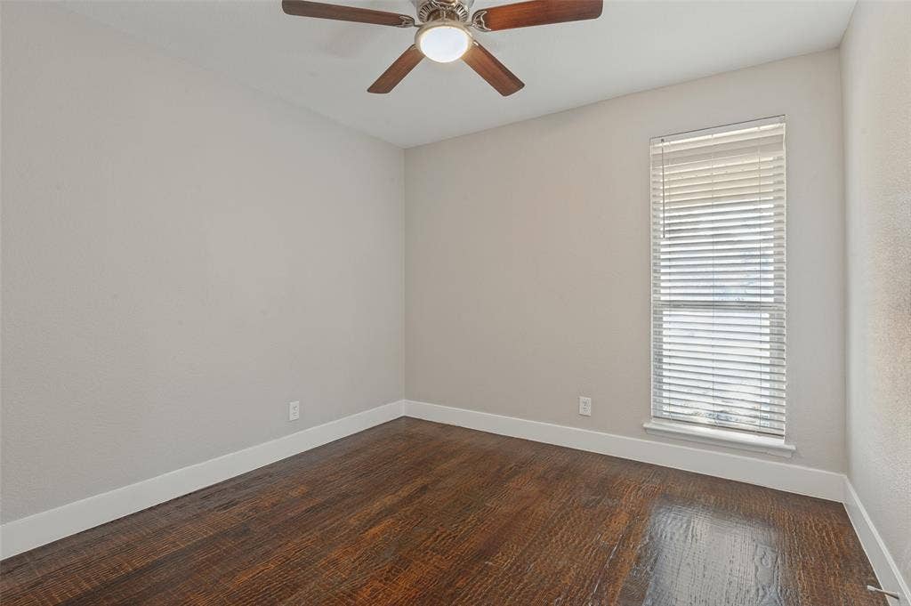 3505 Hanover Lane, Irving, TX 75062 3505 Hanover Lane, Irving, TX 75062