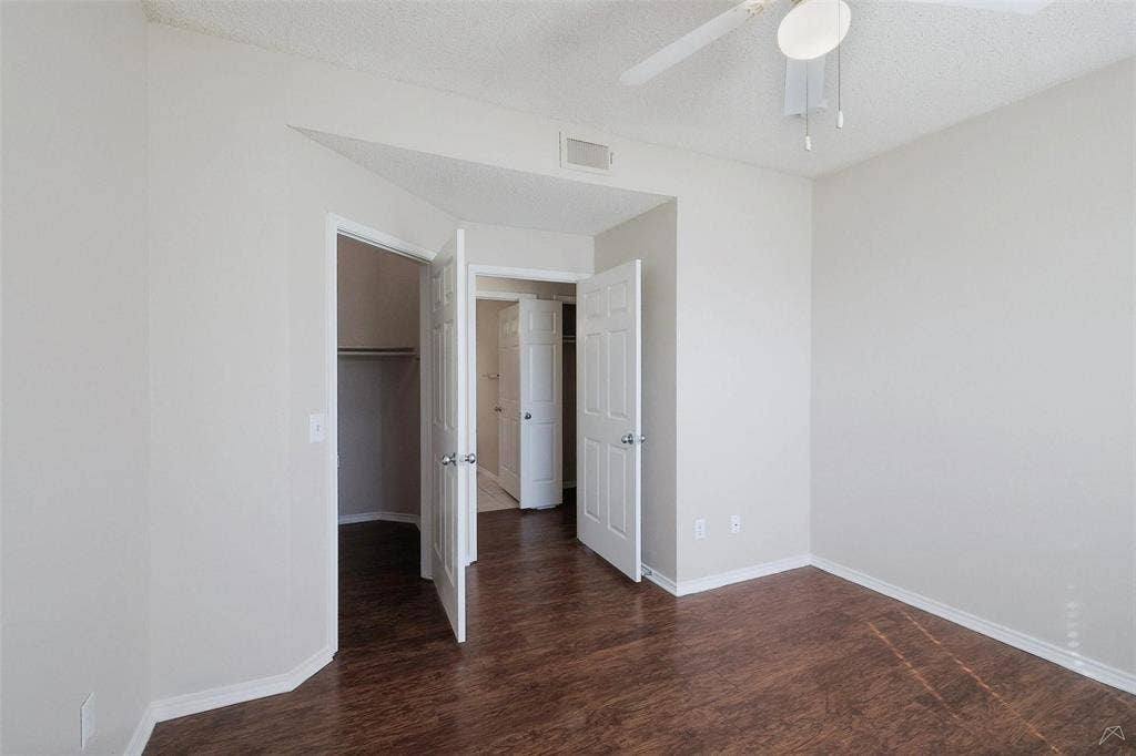 11908 Anderson Mill Road, #0828, Austin, TX 78726 Move In Now and Receive the rest of June free + 1 month free! Earn Cash Back Just for Paying Rent On Time! Ask us how!