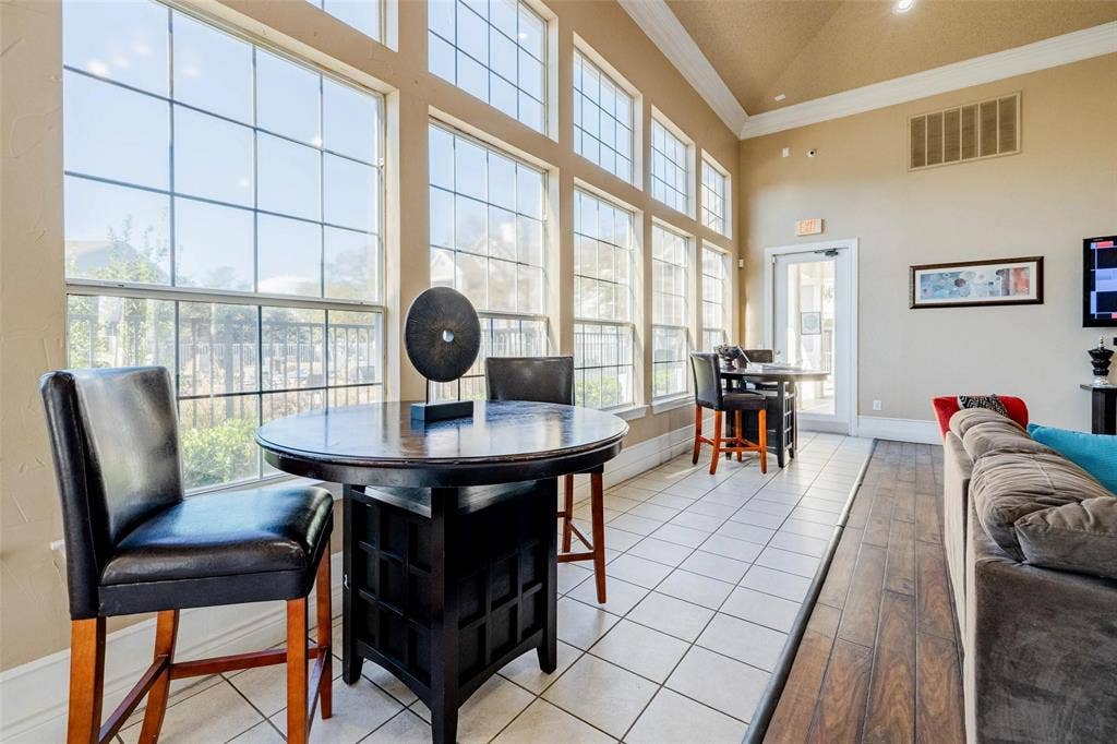 11908 Anderson Mill Road, #0828, Austin, TX 78726 Move In Now and Receive the rest of June free + 1 month free! Earn Cash Back Just for Paying Rent On Time! Ask us how!