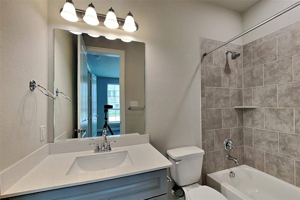 4159 Wetstone Lane, Frisco, TX 75034 4159 Wetstone Lane, Frisco, TX 75034