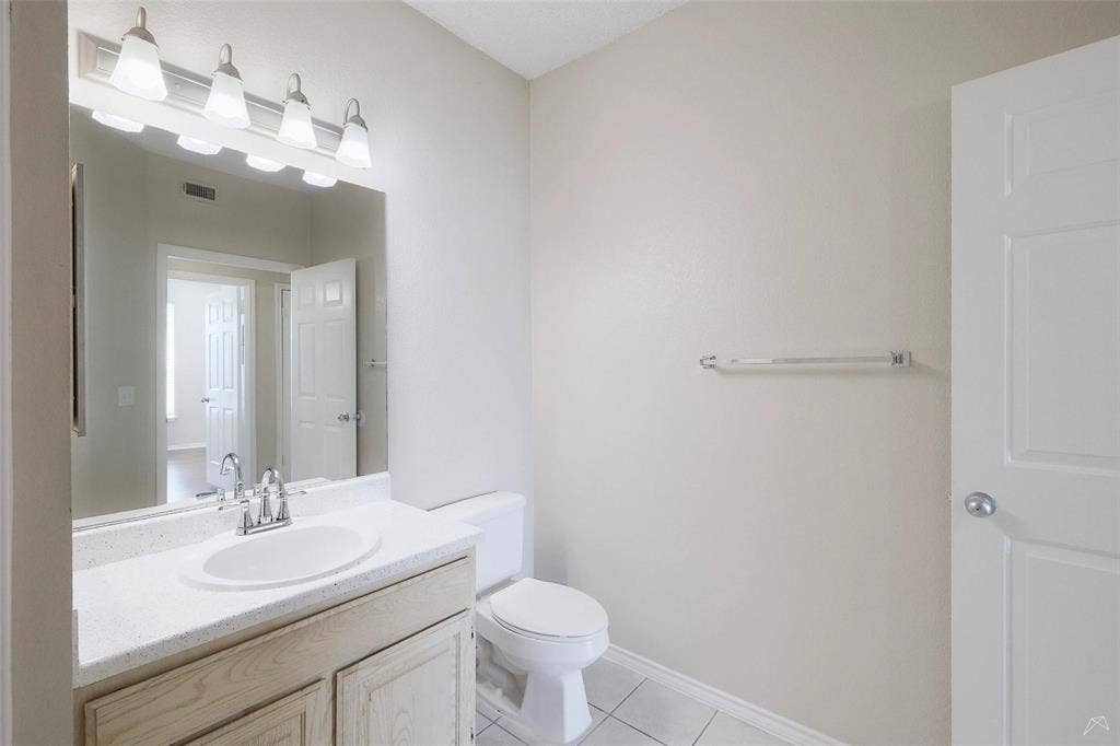 11908 Anderson Mill Road, #0323, Austin, TX 78726 Move In Now and Receive the rest of June free + 1 month free! Earn Cash Back Just for Paying Rent On Time! Ask us how!