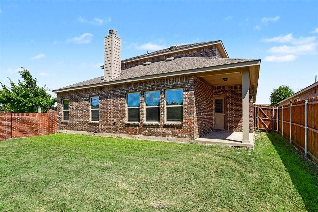 506 Robinson Way, Fate, TX 75189