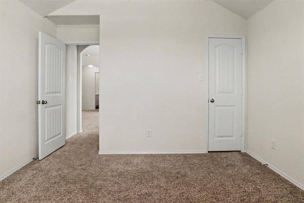 506 Robinson Way, Fate, TX 75189